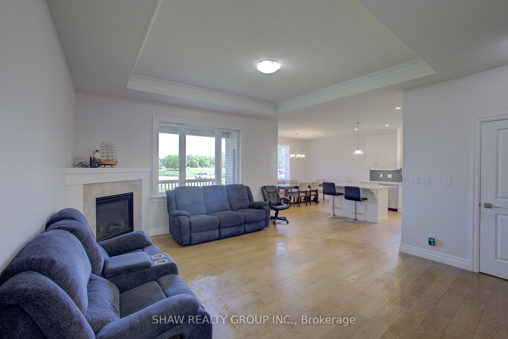 Photo 11 of 745 Krotz Street E, North Perth, Listowel — HOMEH