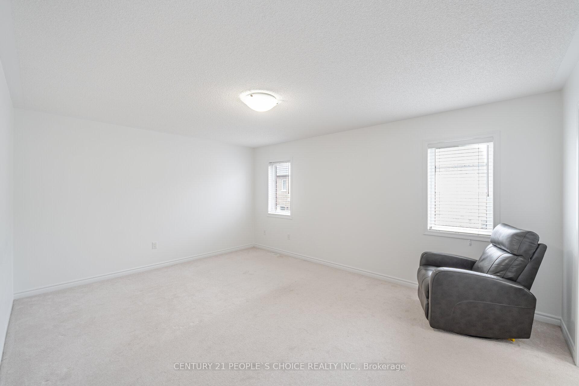 Photo 12 of 289 Reis Place, Milton, Ford — HOMEH