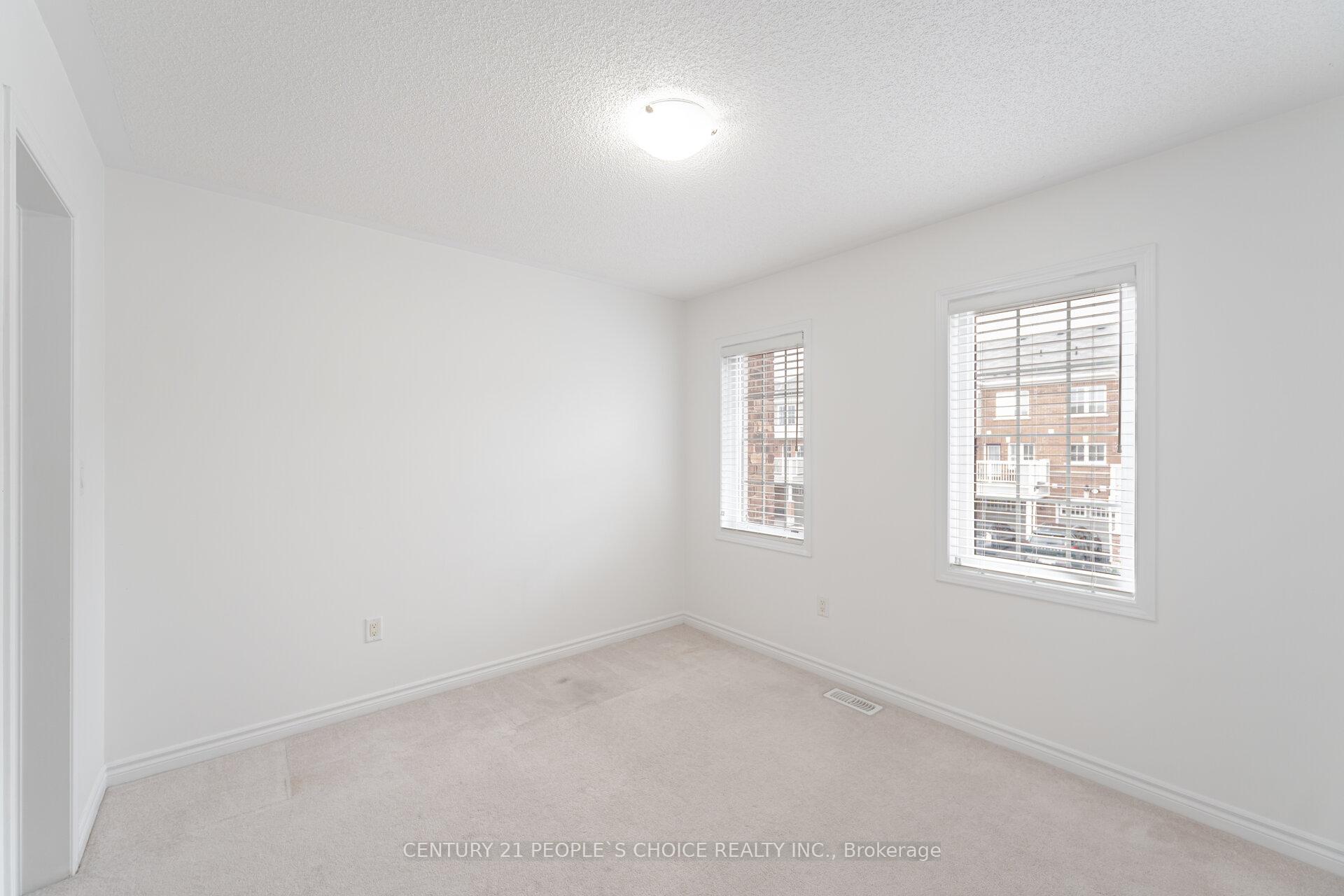 Photo 17 of 289 Reis Place, Milton, Ford — HOMEH