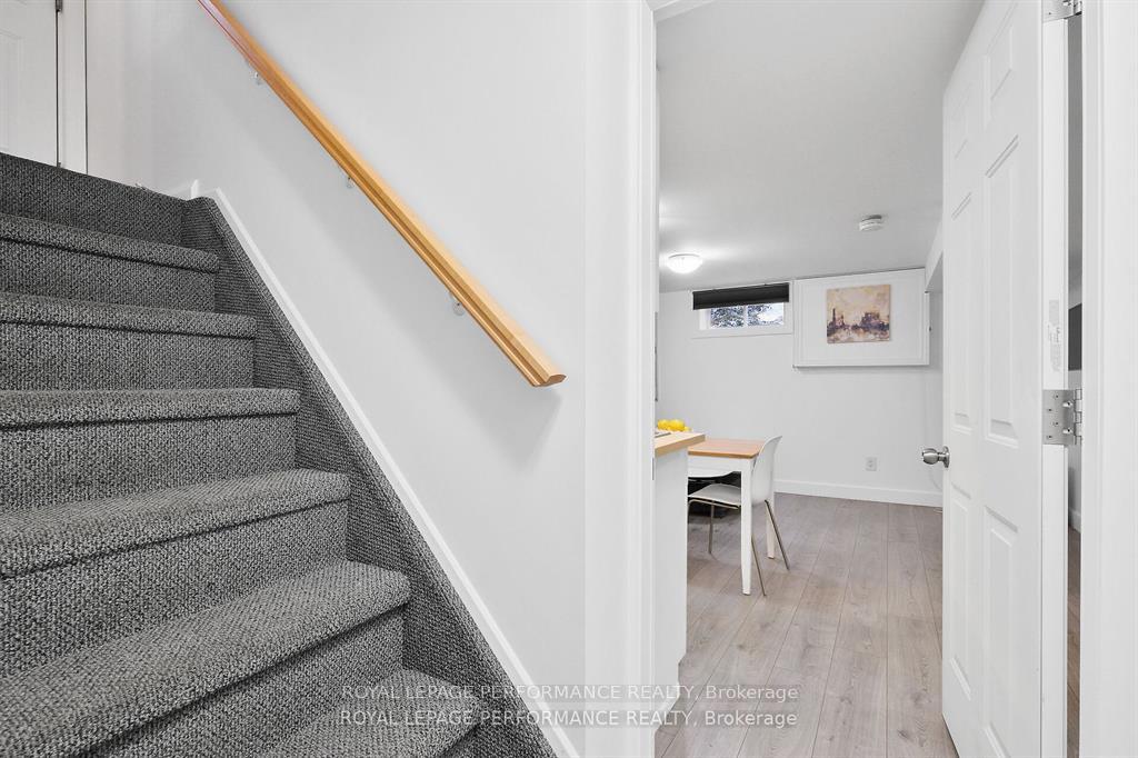 Photo 24 of 690 Roanoke Street, Ottawa, Carson Meadows — HOMEH