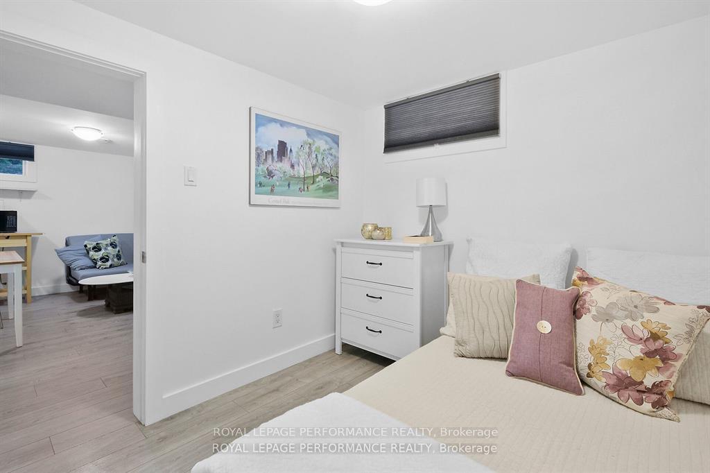 Photo 30 of 690 Roanoke Street, Ottawa, Carson Meadows — HOMEH