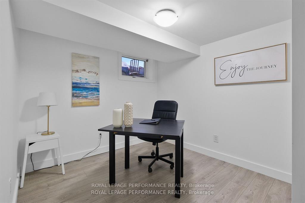 Photo 31 of 690 Roanoke Street, Ottawa, Carson Meadows — HOMEH