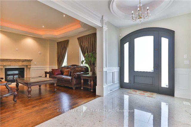 Photo 2 of 82 Proctor Avenue, Markham, Grandview — HOMEH