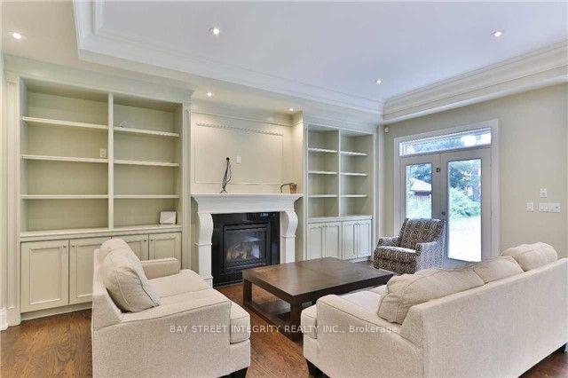 Photo 8 of 82 Proctor Avenue, Markham, Grandview — HOMEH