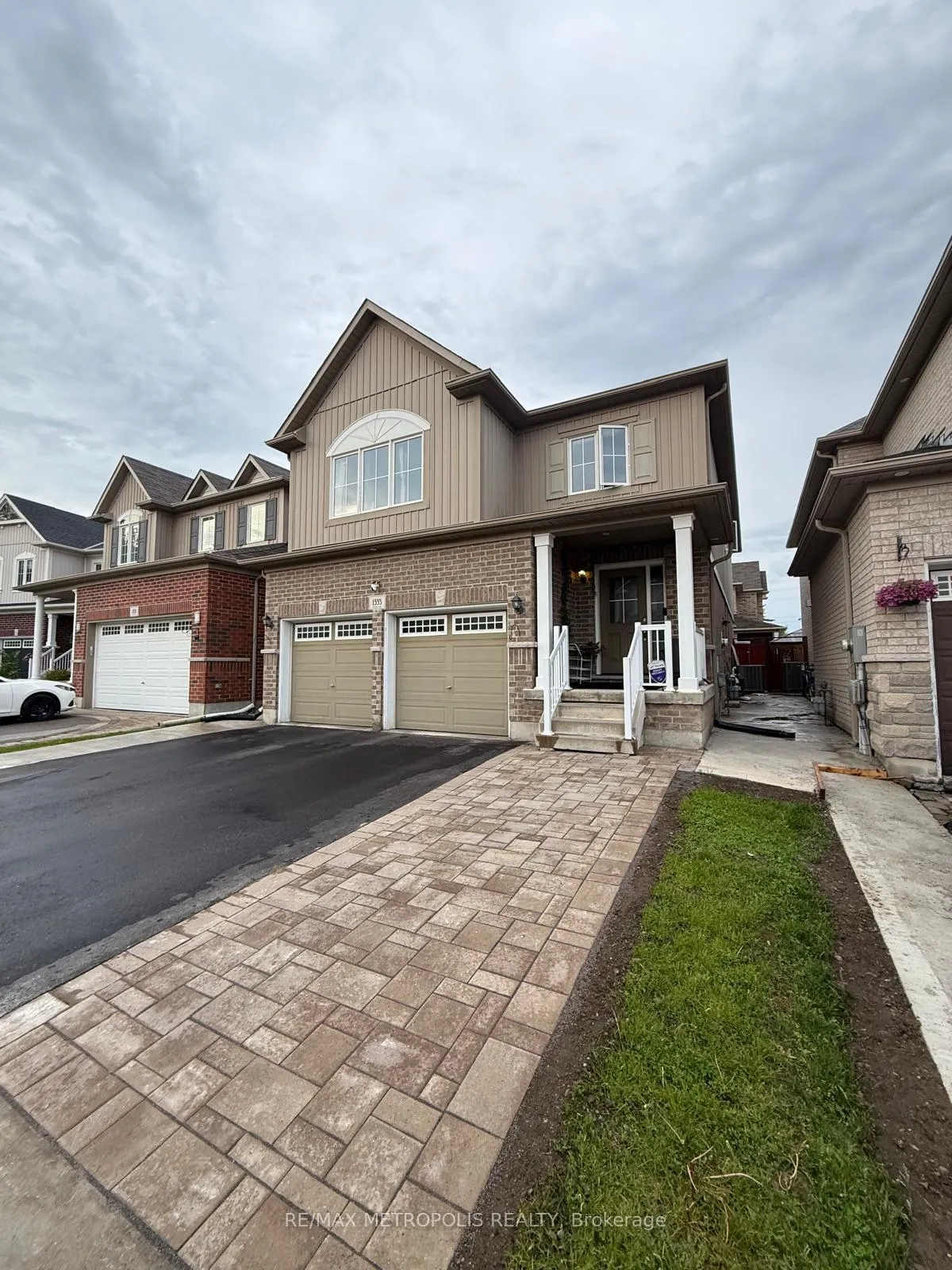 Front of Unit BSMT, 1335 Aldsworth Crescent