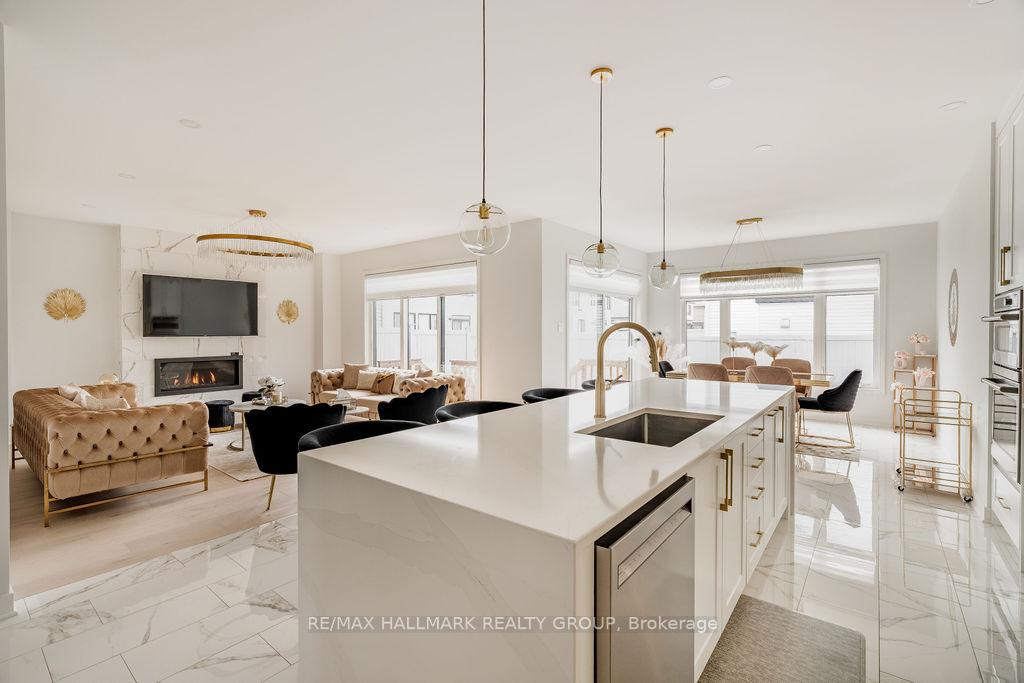 Photo 8 of 166 Crevasse Road, Ottawa, Mer Bleue/Bradley Estates/Anderson Park — HOMEH