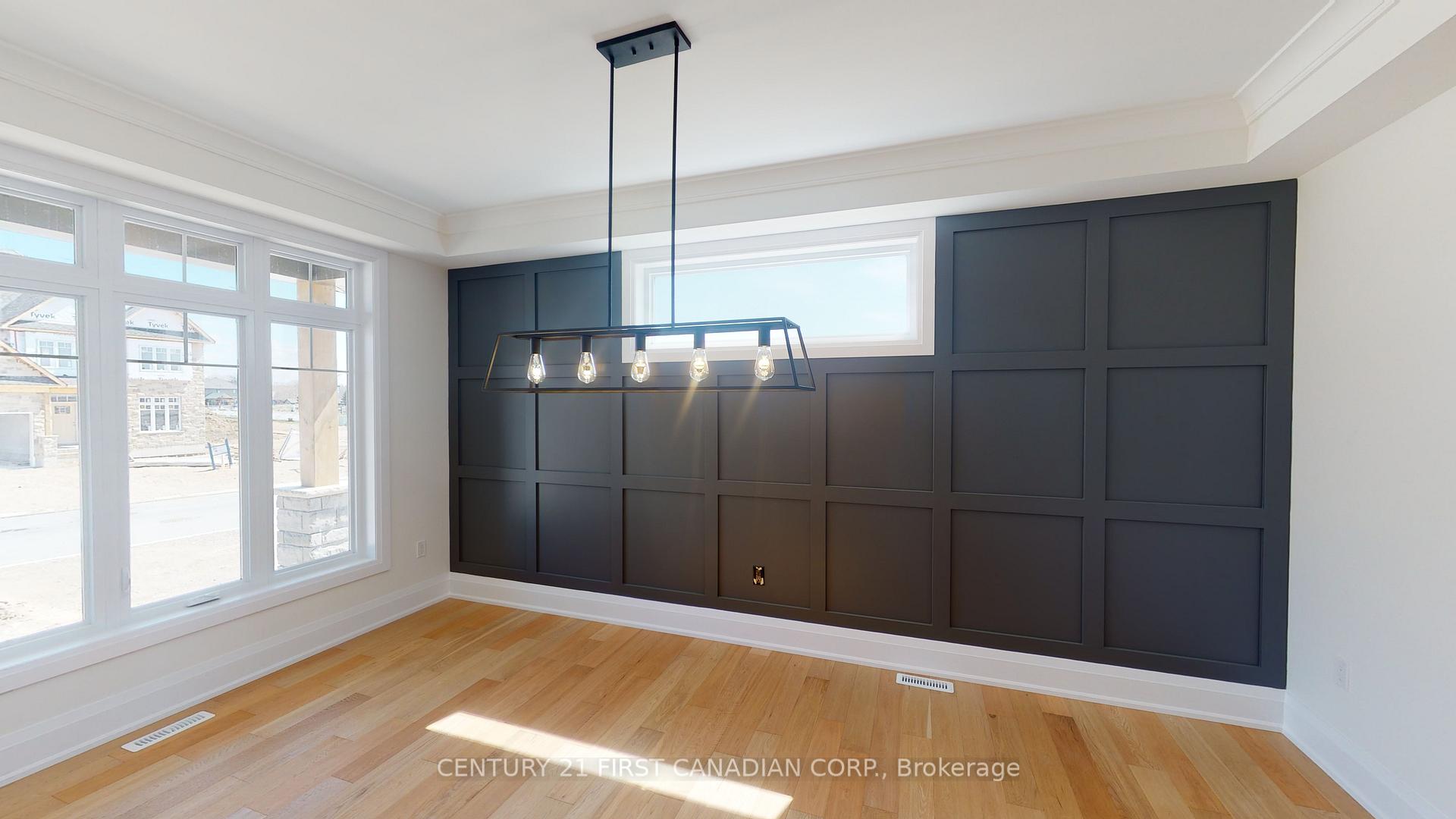 Photo 4 of 22 Postma Crescent, North Middlesex, Alisa Craig — HOMEH