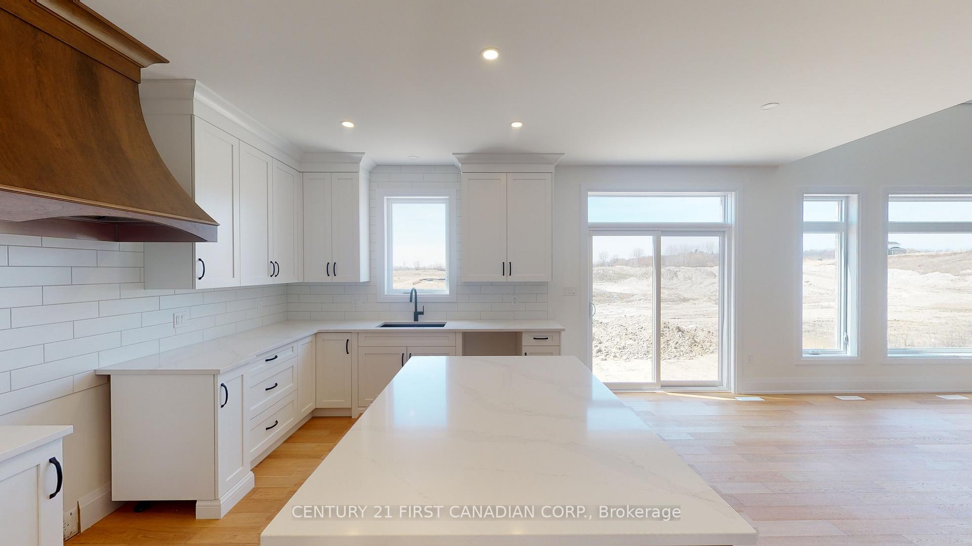 Photo 11 of 22 Postma Crescent, North Middlesex, Alisa Craig — HOMEH
