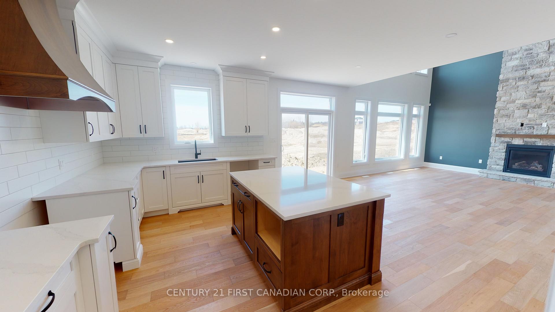 Photo 13 of 22 Postma Crescent, North Middlesex, Alisa Craig — HOMEH