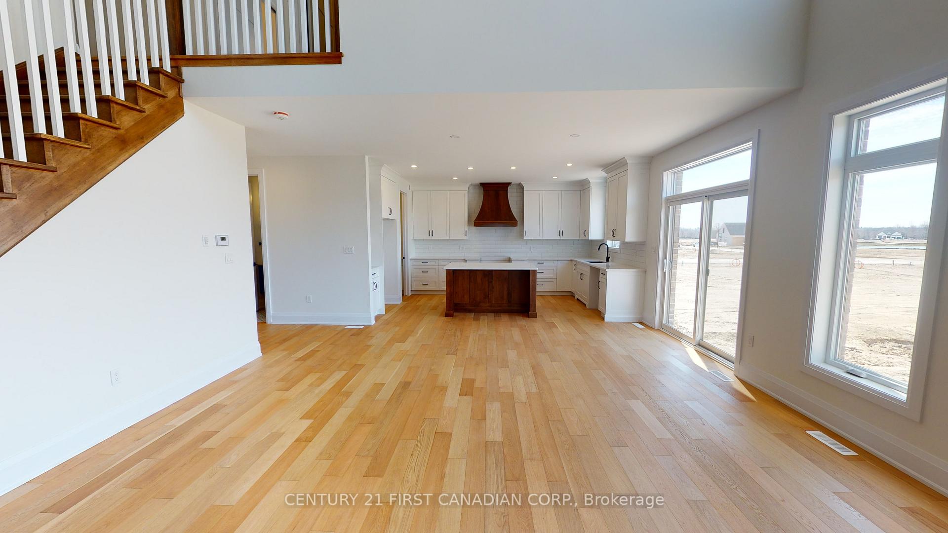 Photo 15 of 22 Postma Crescent, North Middlesex, Alisa Craig — HOMEH