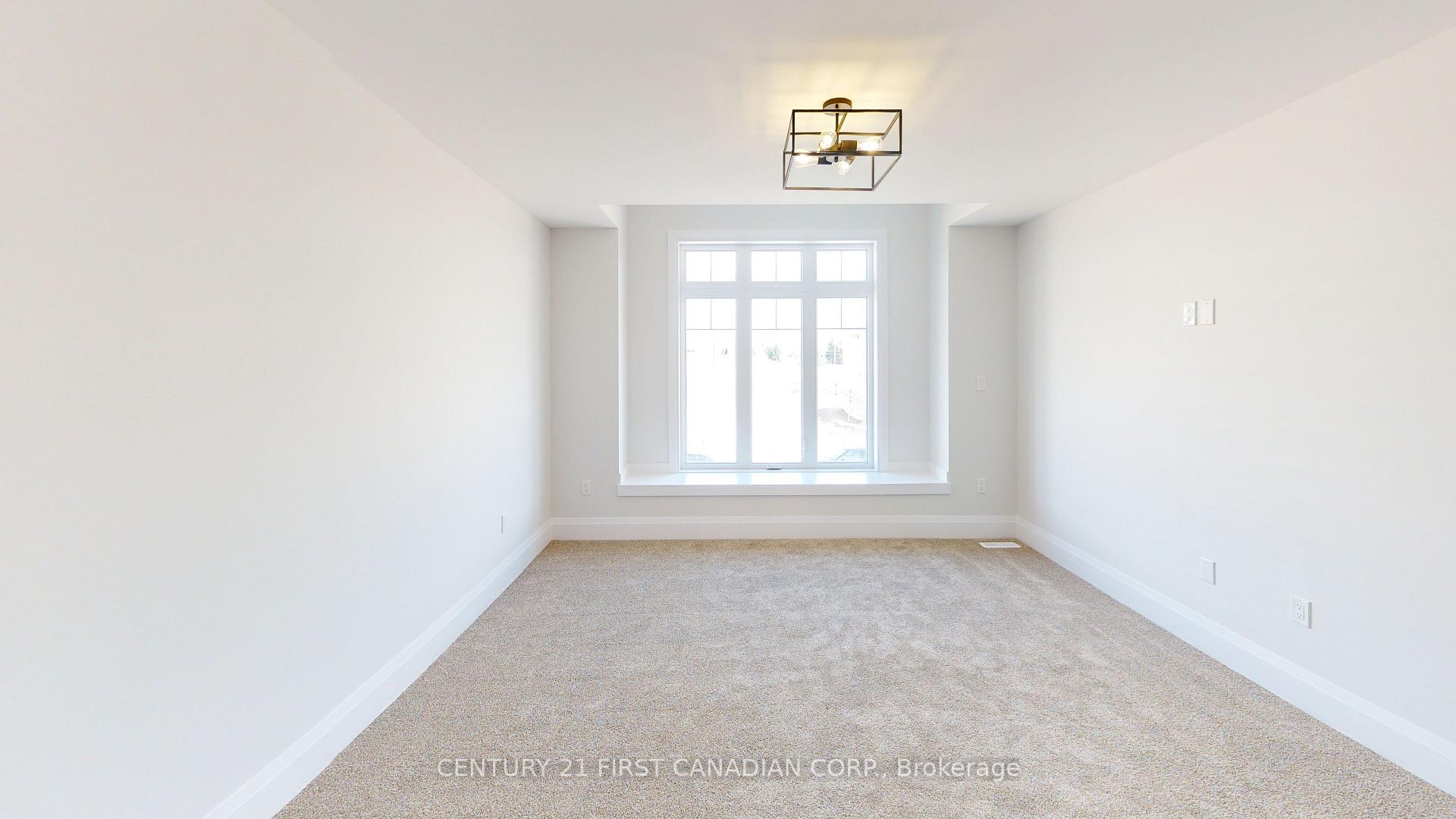 Photo 20 of 22 Postma Crescent, North Middlesex, Alisa Craig — HOMEH