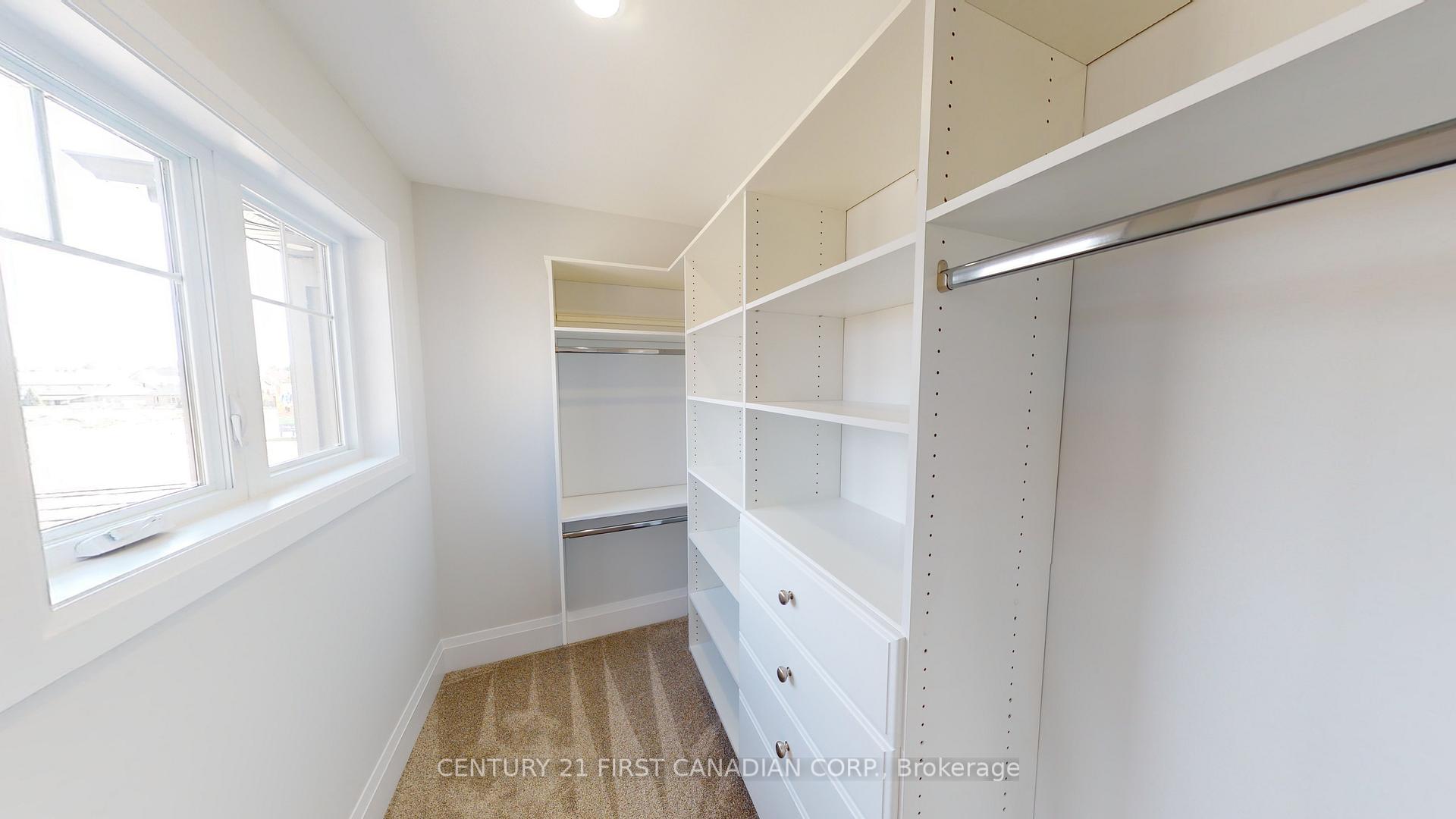 Photo 24 of 22 Postma Crescent, North Middlesex, Alisa Craig — HOMEH