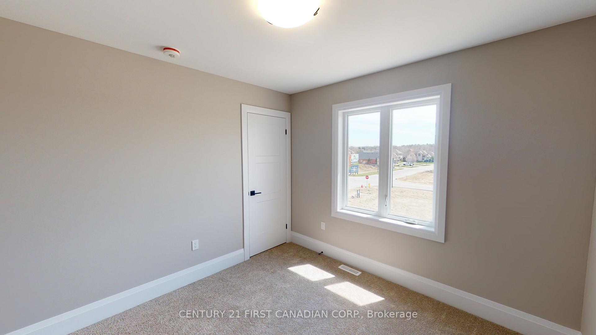 Photo 29 of 22 Postma Crescent, North Middlesex, Alisa Craig — HOMEH