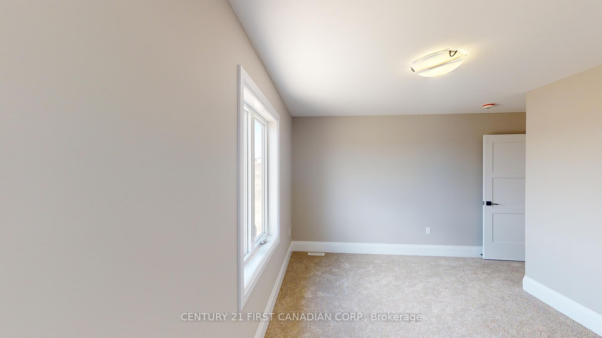 Photo 32 of 22 Postma Crescent, North Middlesex, Alisa Craig — HOMEH