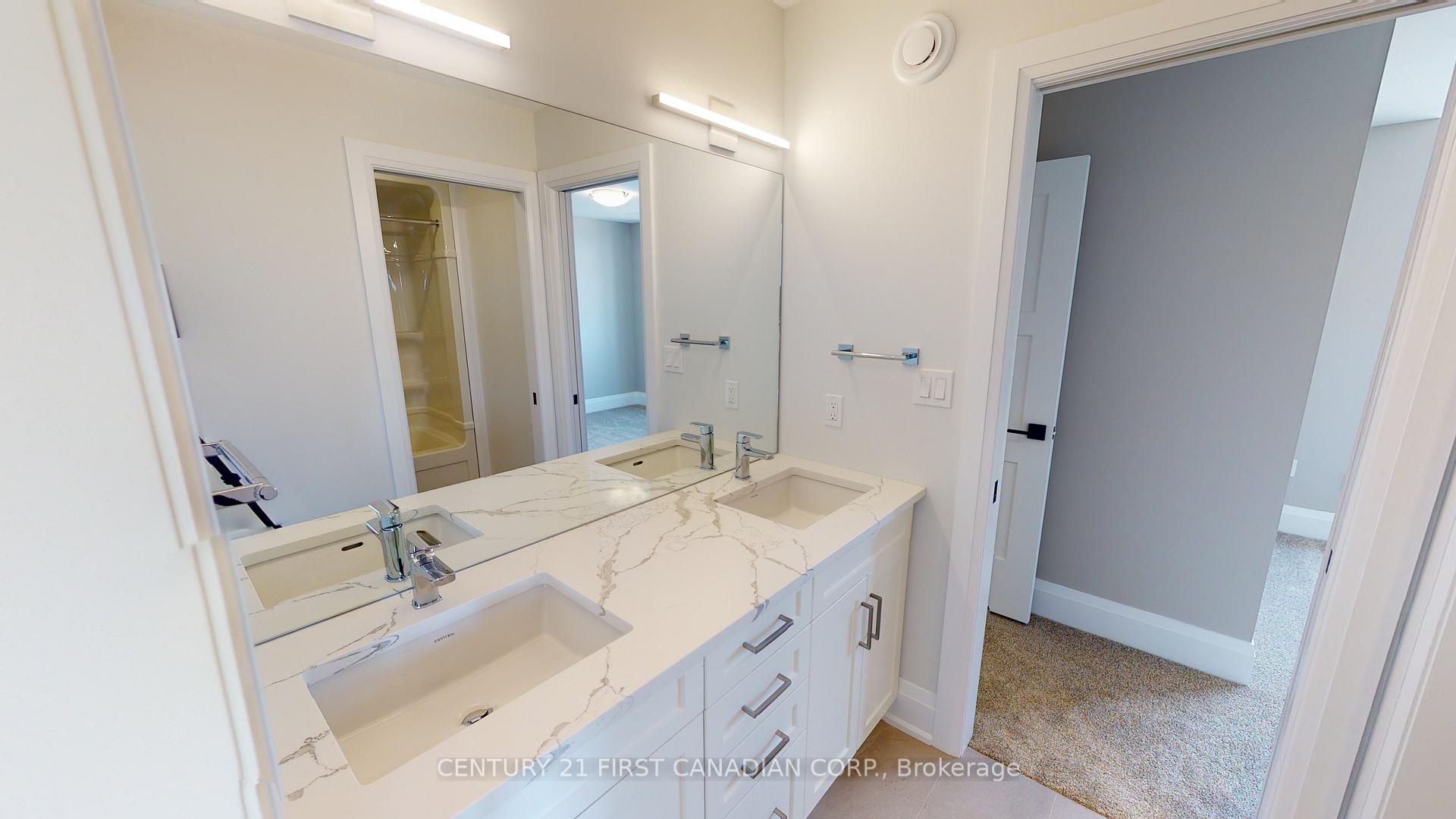 Photo 33 of 22 Postma Crescent, North Middlesex, Alisa Craig — HOMEH