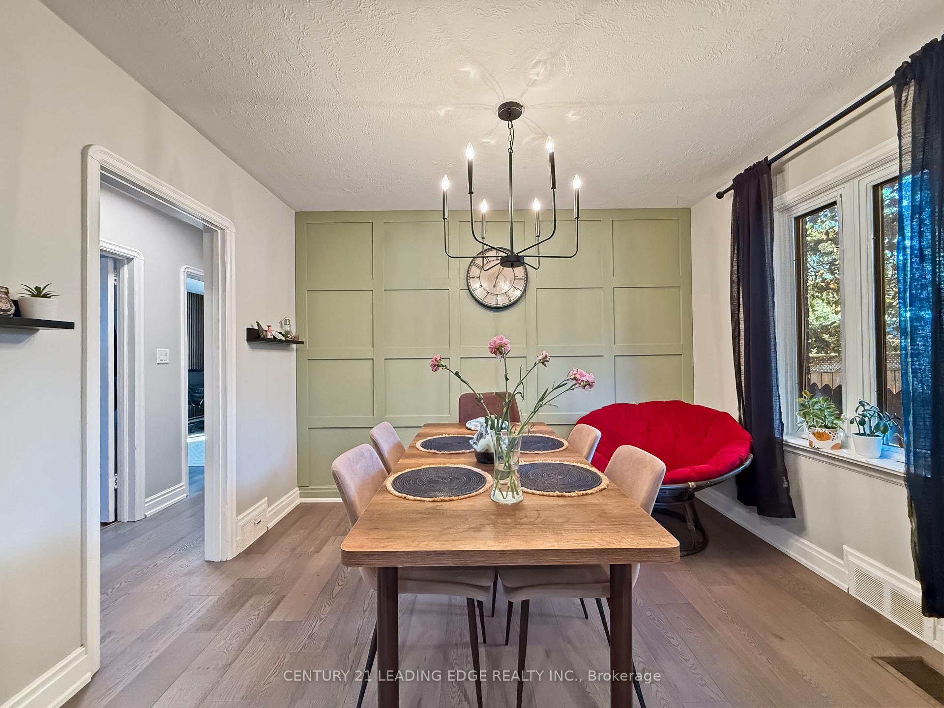 Photo 8 of 501 Bond Street E, Oshawa, O'Neill — HOMEH