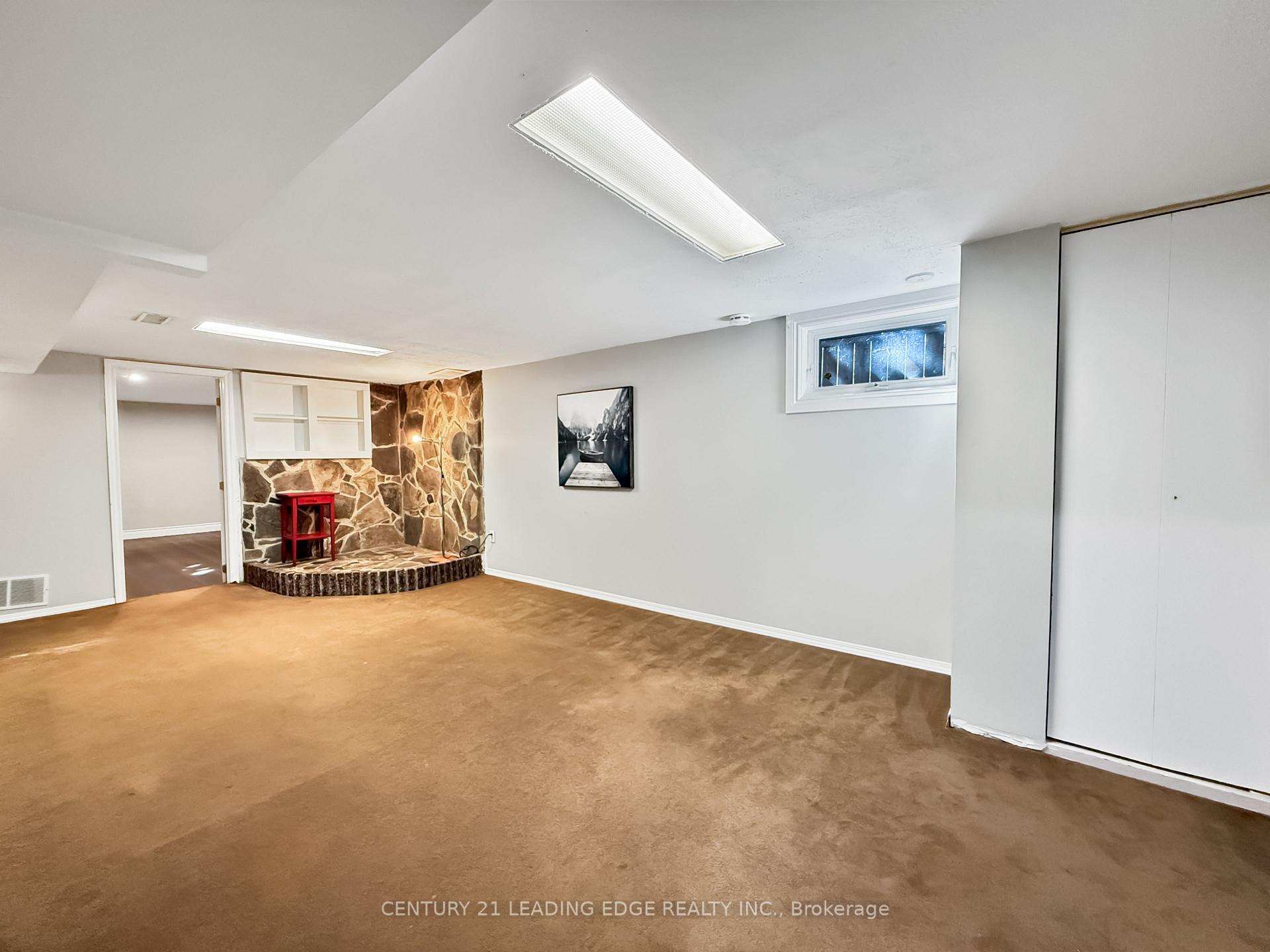 Photo 25 of 501 Bond Street E, Oshawa, O'Neill — HOMEH