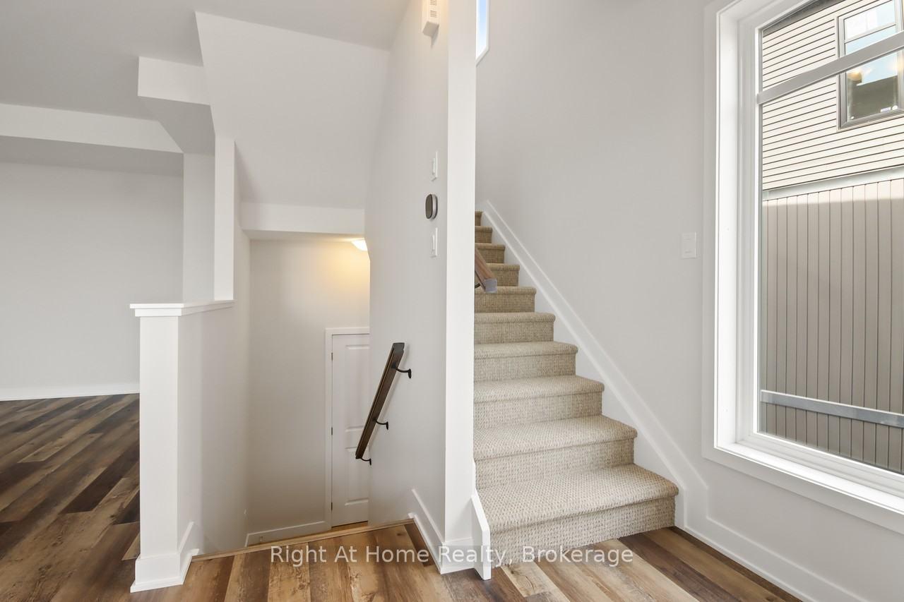 Photo 12 of 533 Lourmarin Private Street, Ottawa, Cumberland West — HOMEH