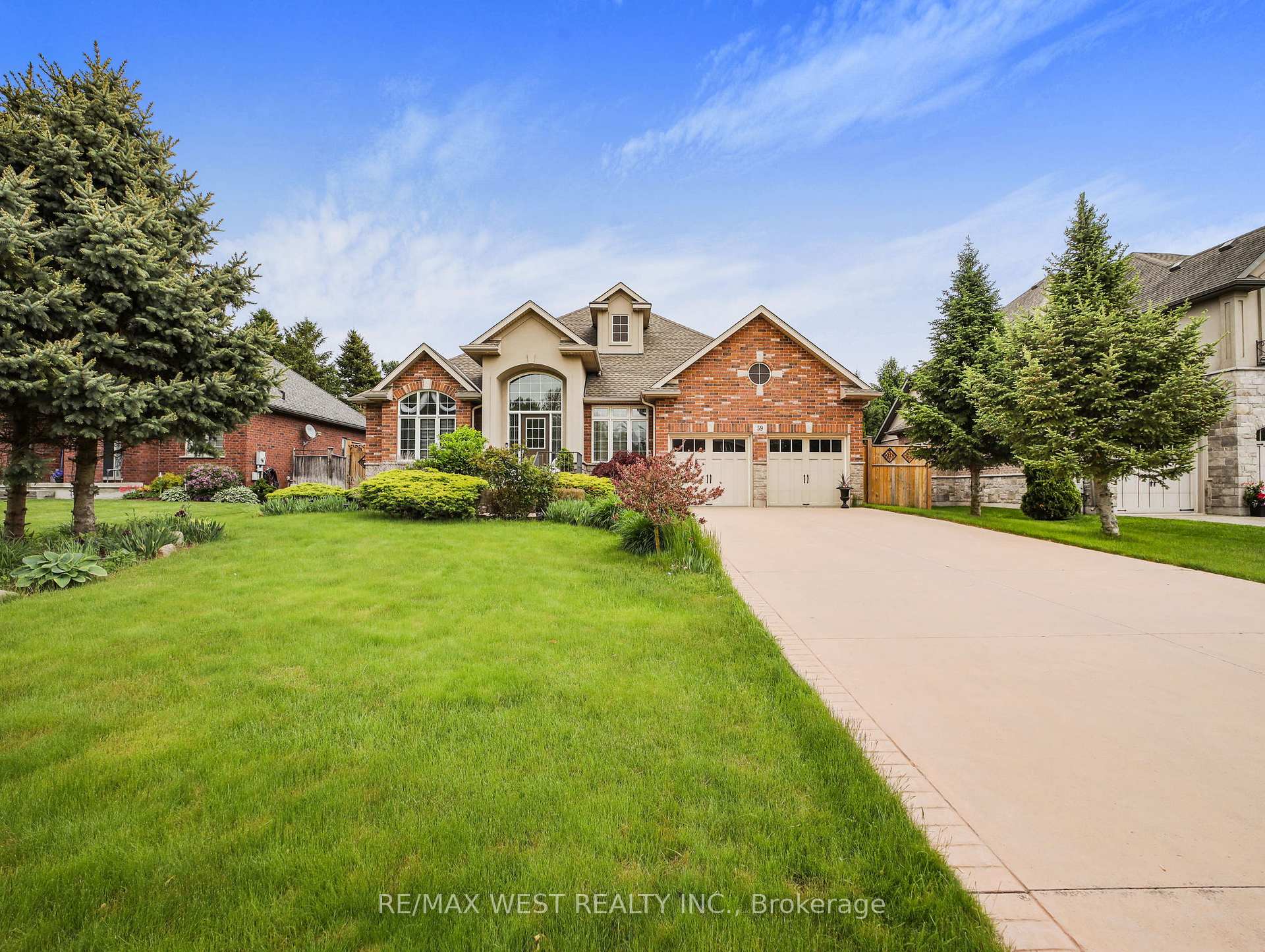 Photo 1 of 59 Cherry Ridge Boulevard, Pelham, Fenwick — HOMEH