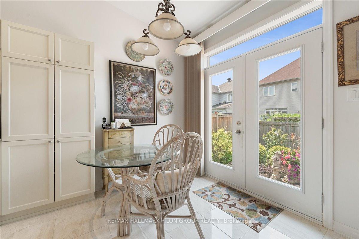 Photo 7 of 146 Esterbrook Drive, Ottawa, Mer Bleue/Bradley Estates/Anderson Park — HOMEH