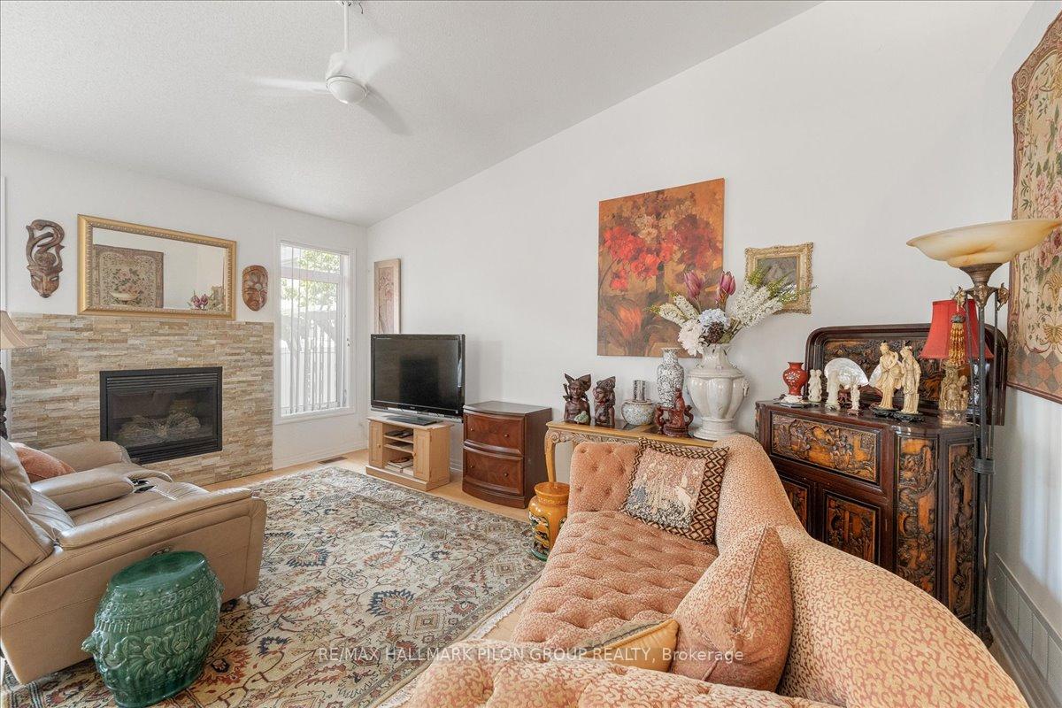 Photo 9 of 146 Esterbrook Drive, Ottawa, Mer Bleue/Bradley Estates/Anderson Park — HOMEH