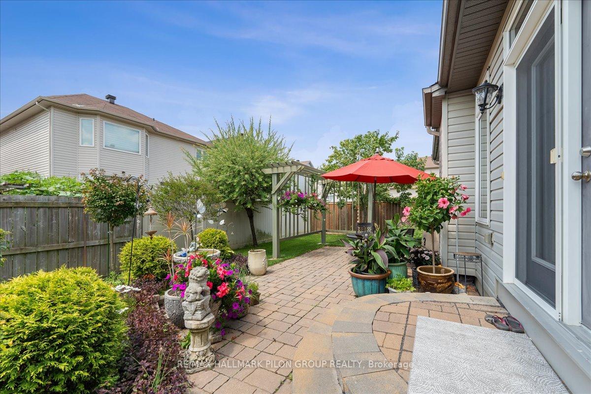 Photo 19 of 146 Esterbrook Drive, Ottawa, Mer Bleue/Bradley Estates/Anderson Park — HOMEH