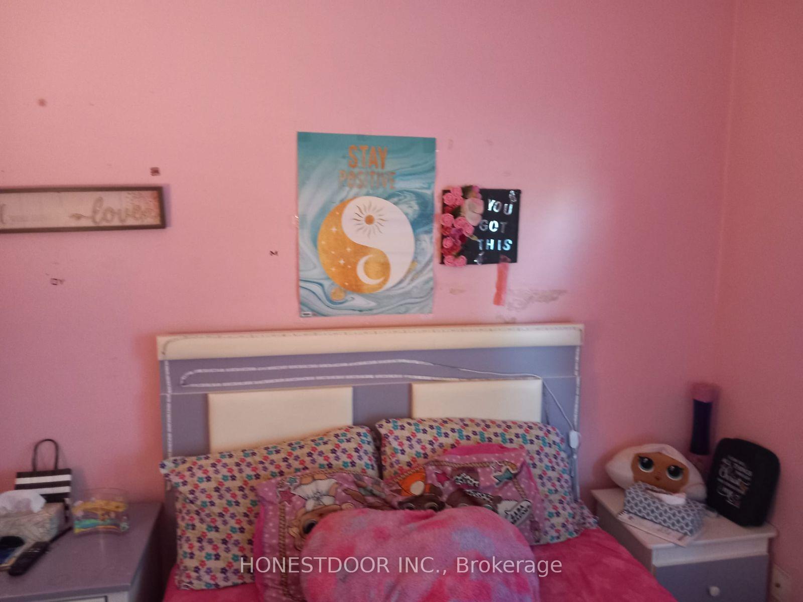Photo 7 of 7568 Redstone Road, Mississauga, Malton — HOMEH