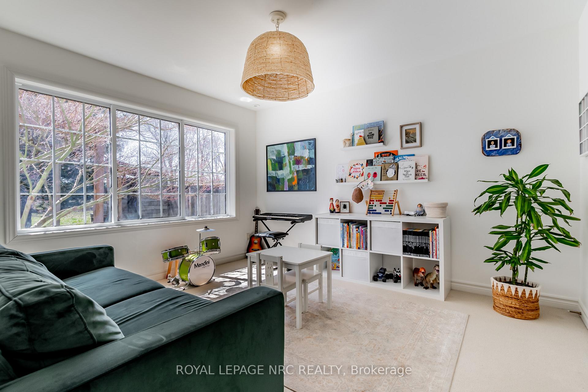 Photo 26 of 14 Bacon Lane, Pelham, Fonthill — HOMEH