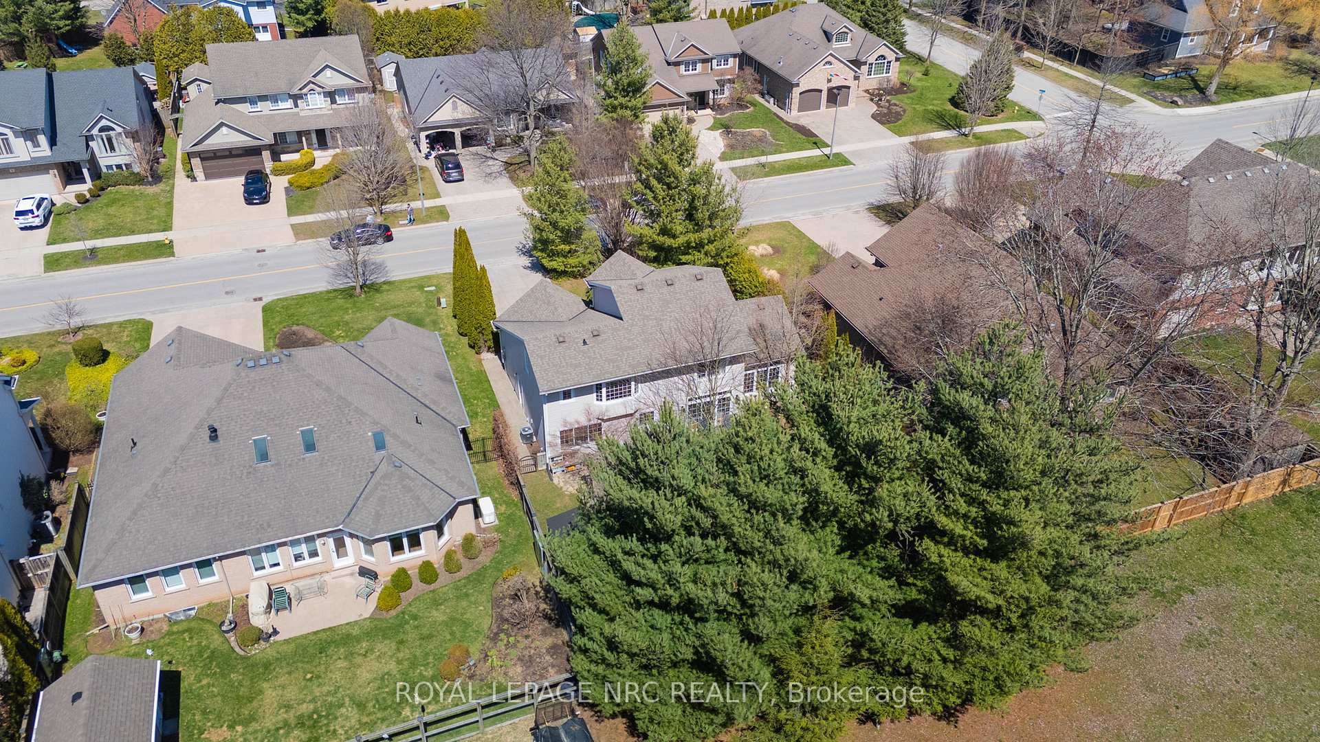 Photo 40 of 14 Bacon Lane, Pelham, Fonthill — HOMEH
