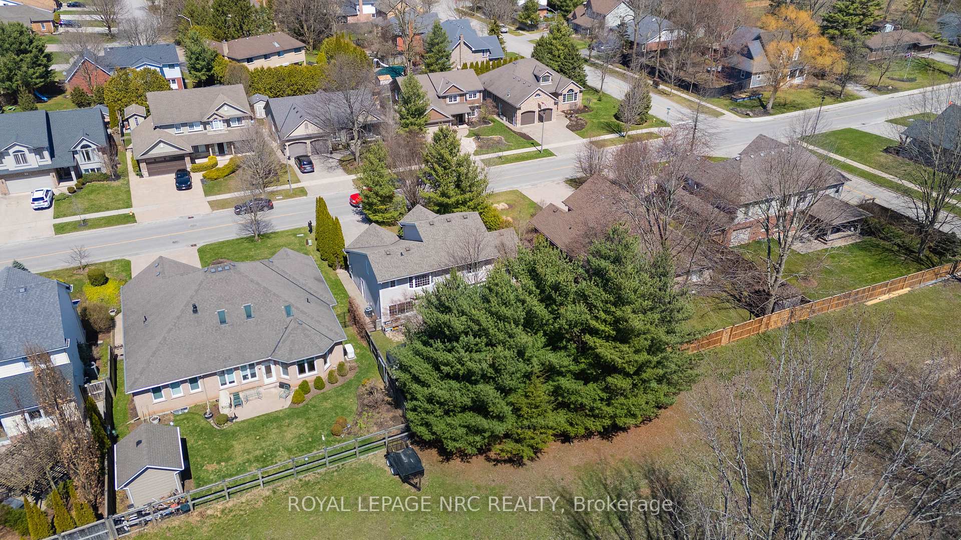 Photo 41 of 14 Bacon Lane, Pelham, Fonthill — HOMEH