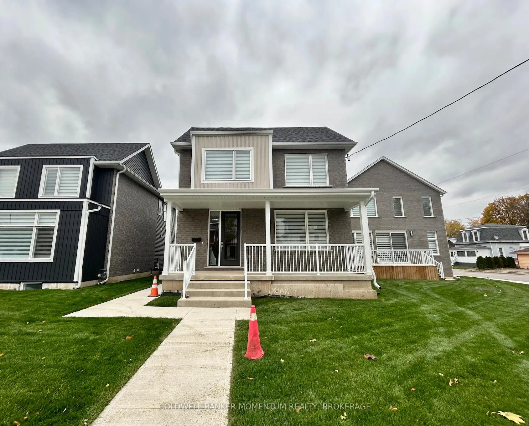 Photo 1 of Unit Upper, 5091 Bridge Street, Niagara Falls, Downtown — HOMEH
