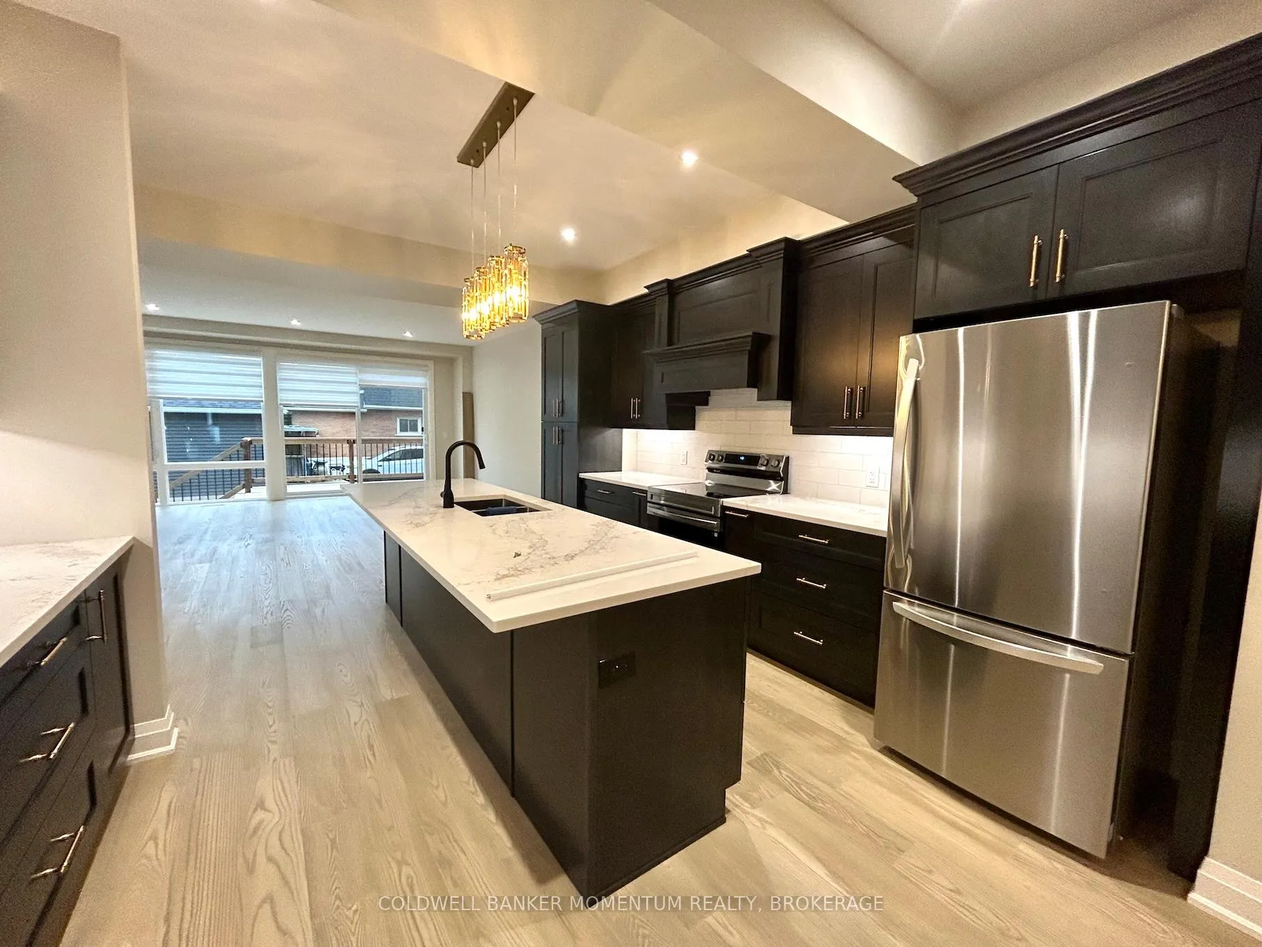 Photo 8 of Unit Upper, 5091 Bridge Street, Niagara Falls, Downtown — HOMEH