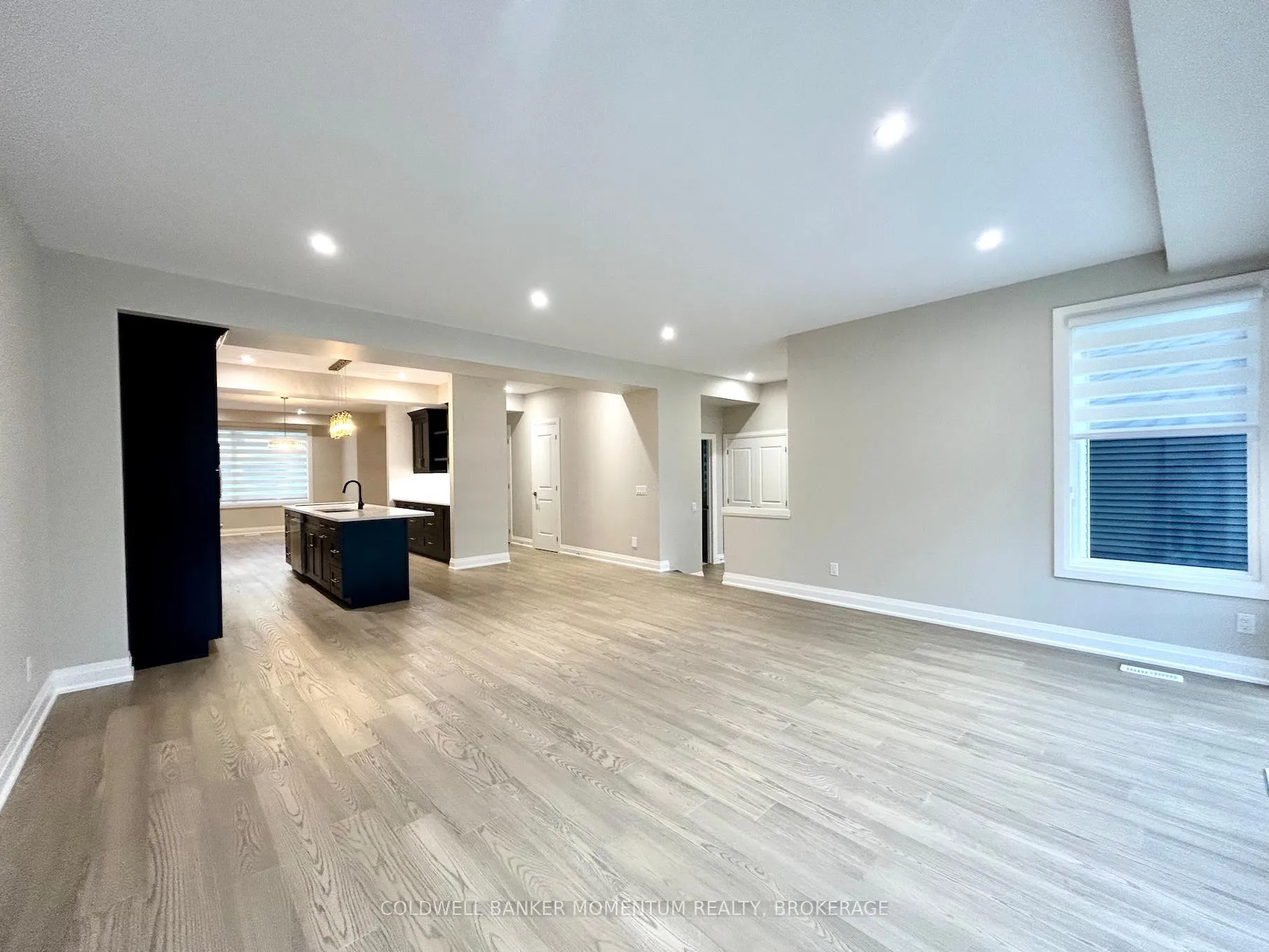 Photo 11 of Unit Upper, 5091 Bridge Street, Niagara Falls, Downtown — HOMEH