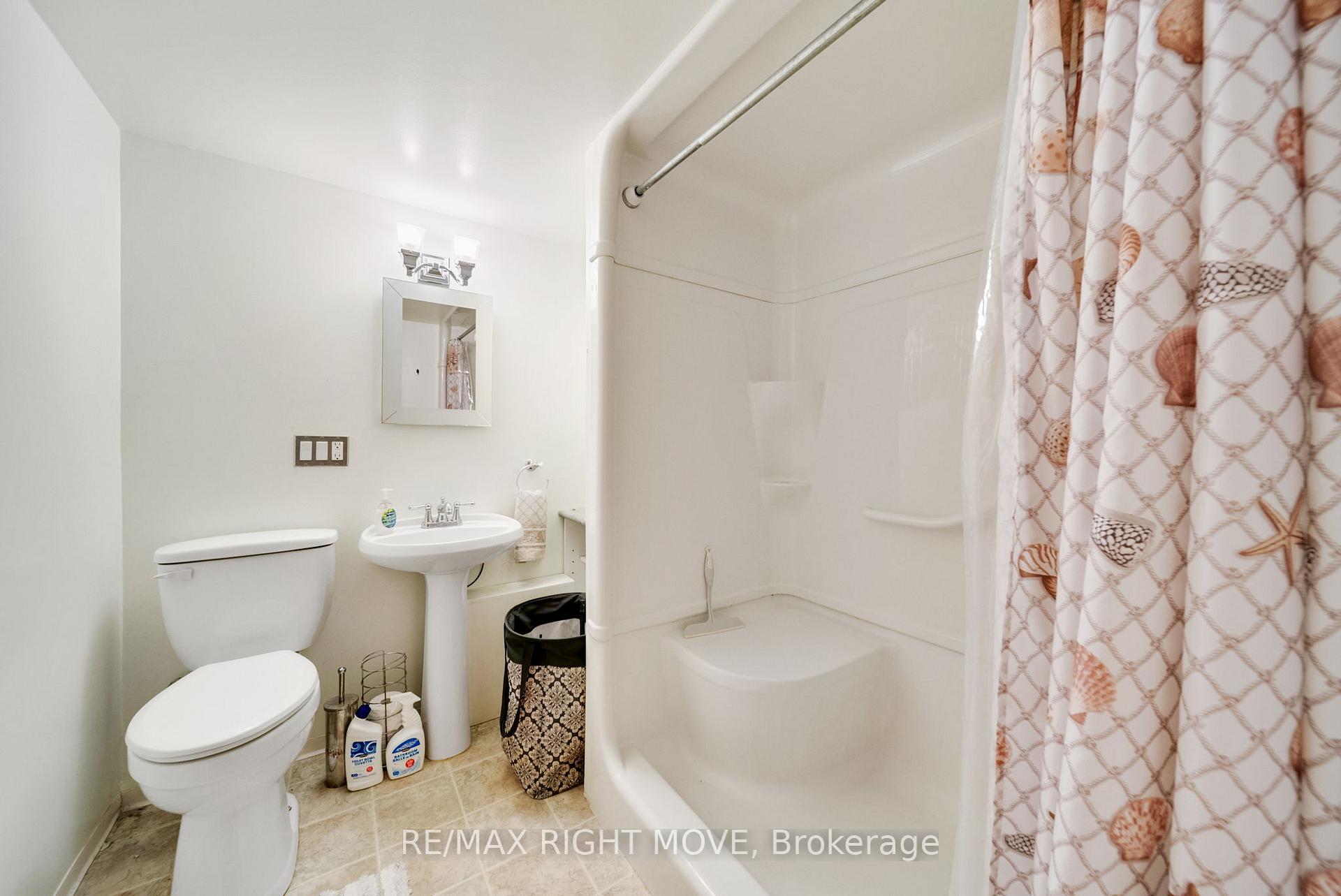 Photo 26 of 10 Dancy Drive, Orillia — HOMEH