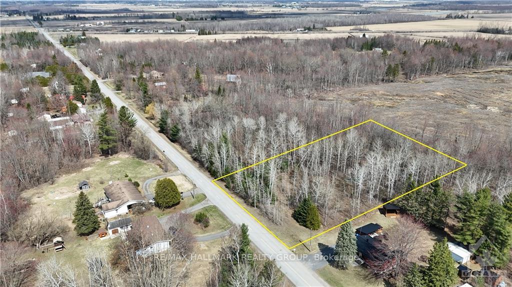 Photo 4 of Unit B, 00 Carlsbad Lane, Ottawa, Vars & Area — HOMEH