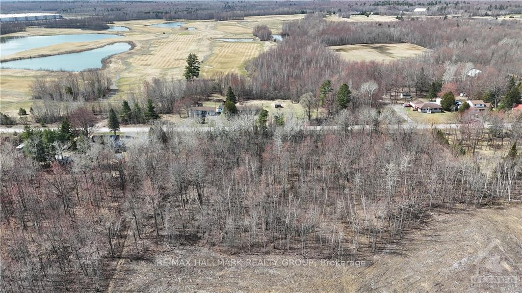 Photo 6 of Unit B, 00 Carlsbad Lane, Ottawa, Vars & Area — HOMEH