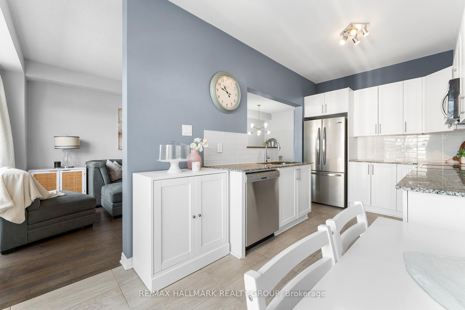 Photo 18 of 635 Spring Valley Drive, Ottawa, Mer Bleue/Bradley Estates/Anderson Park — HOMEH