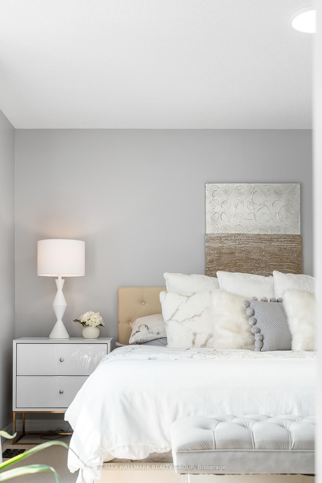 Photo 33 of 635 Spring Valley Drive, Ottawa, Mer Bleue/Bradley Estates/Anderson Park — HOMEH