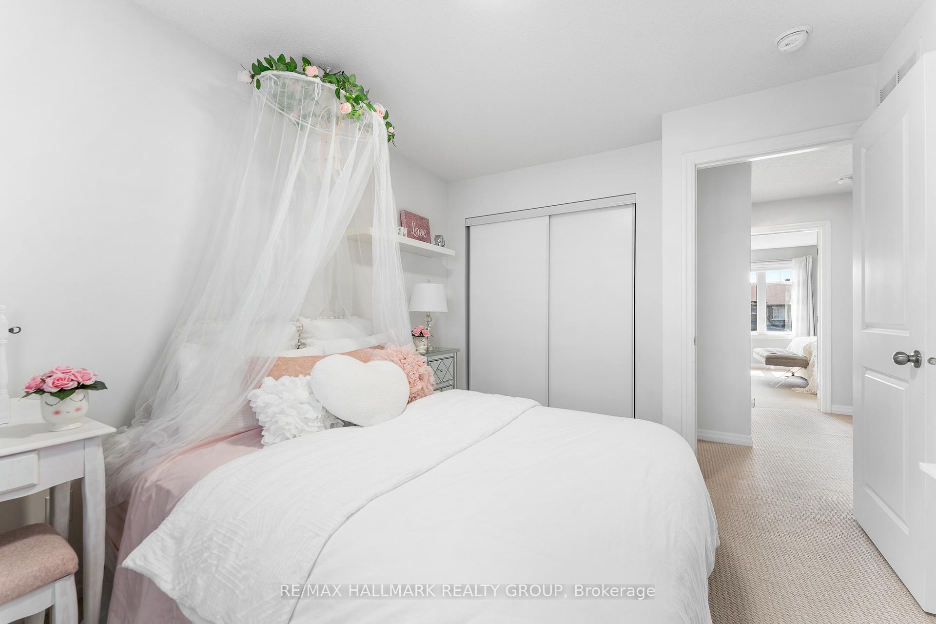 Photo 40 of 635 Spring Valley Drive, Ottawa, Mer Bleue/Bradley Estates/Anderson Park — HOMEH