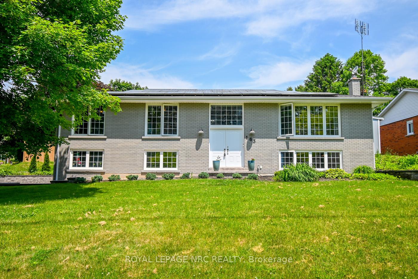 Photo 3 of 163 Pancake Lane, Pelham, Fonthill — HOMEH