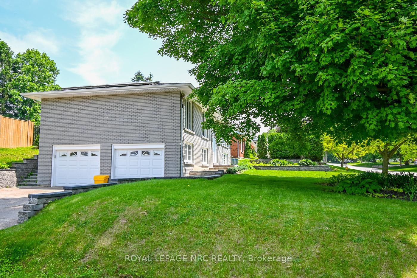 Photo 6 of 163 Pancake Lane, Pelham, Fonthill — HOMEH