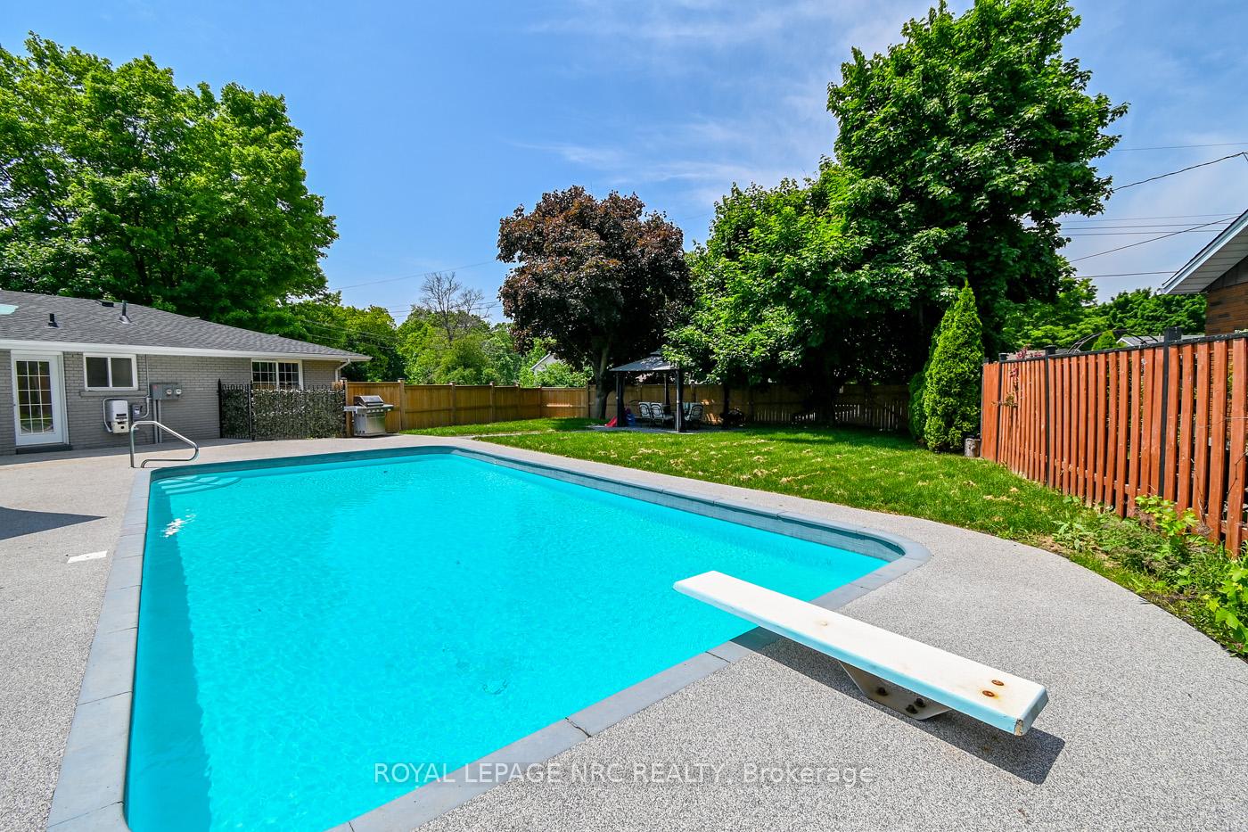 Photo 42 of 163 Pancake Lane, Pelham, Fonthill — HOMEH
