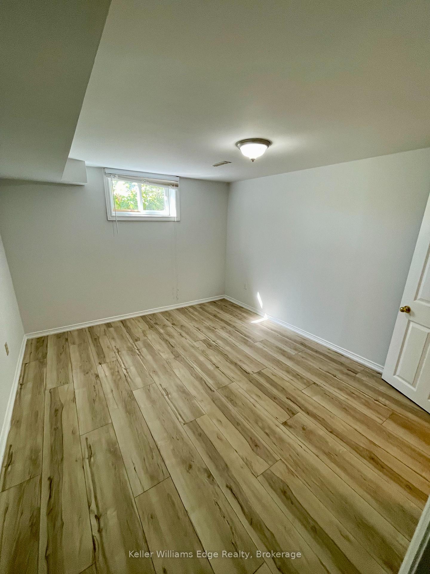 Photo 26 of 93A Dawson Road, Orangeville — HOMEH