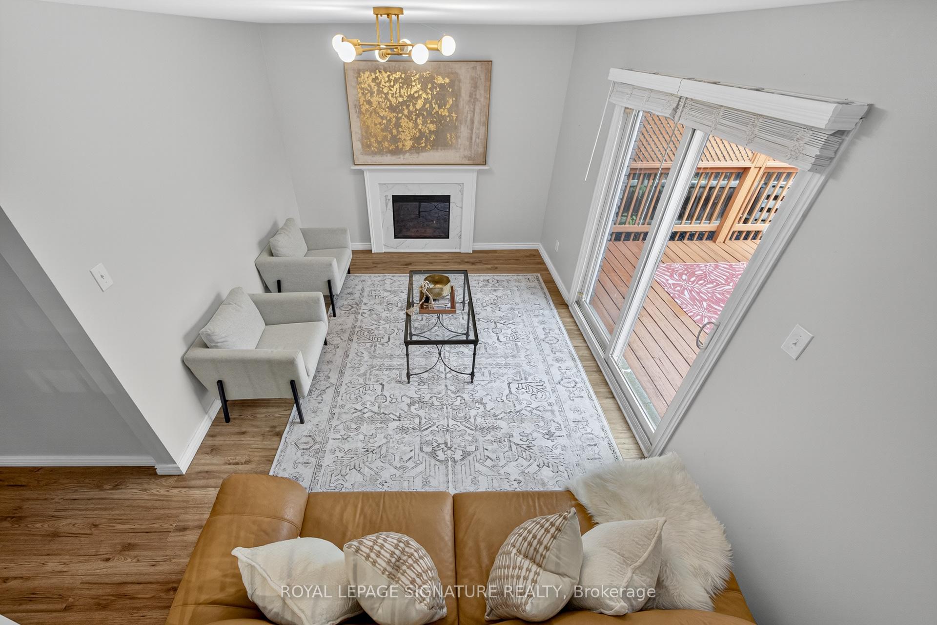 Photo 10 of 3330 Kings Masting Crescent, Mississauga, Erin Mills — HOMEH
