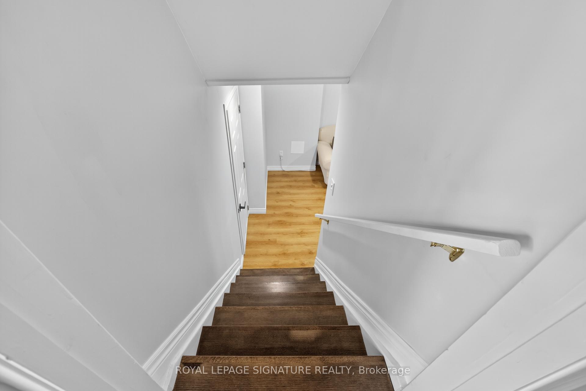 Photo 36 of 3330 Kings Masting Crescent, Mississauga, Erin Mills — HOMEH