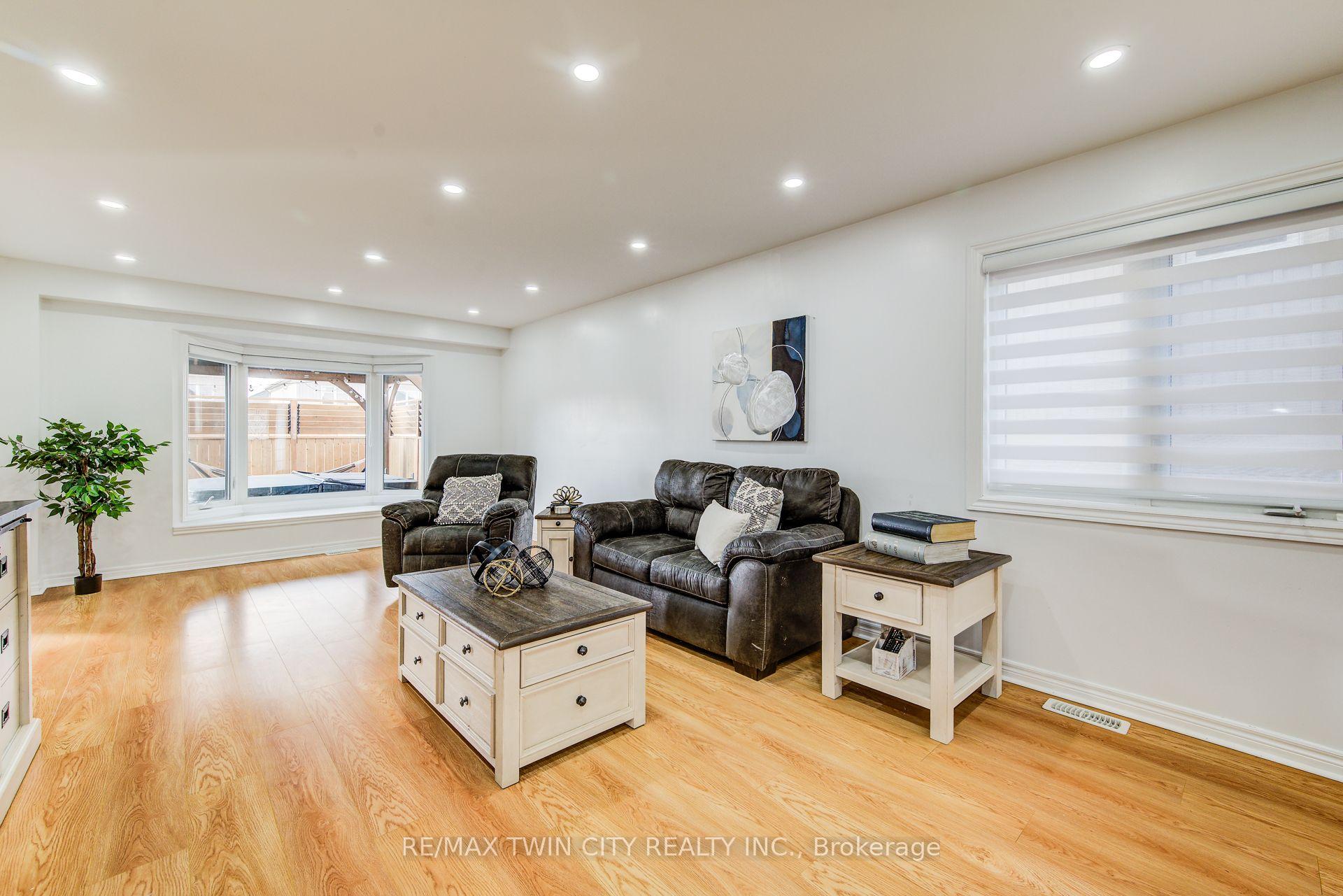 Photo 11 of 991 Hannah Avenue S, North Perth, Listowel — HOMEH
