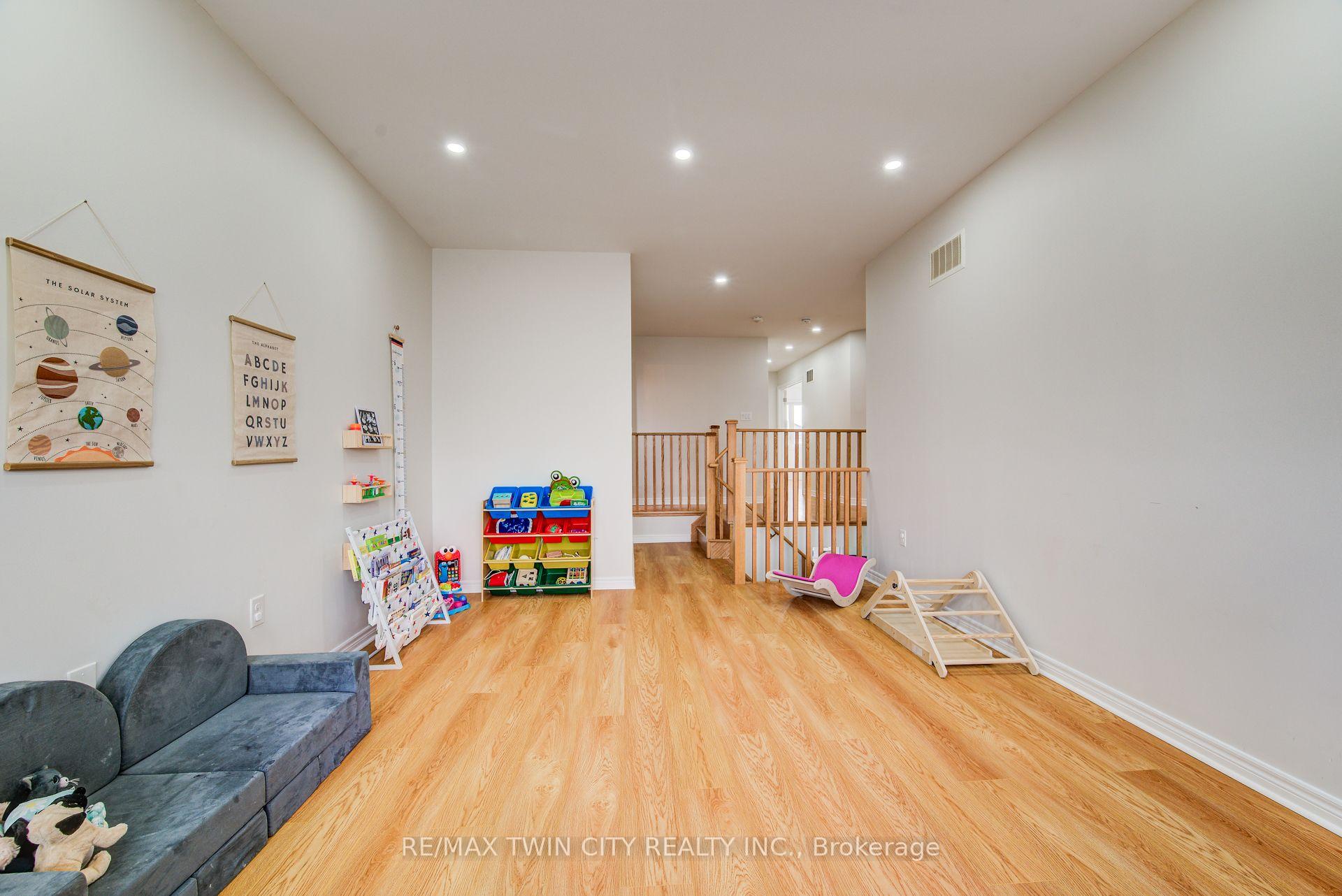 Photo 24 of 991 Hannah Avenue S, North Perth, Listowel — HOMEH
