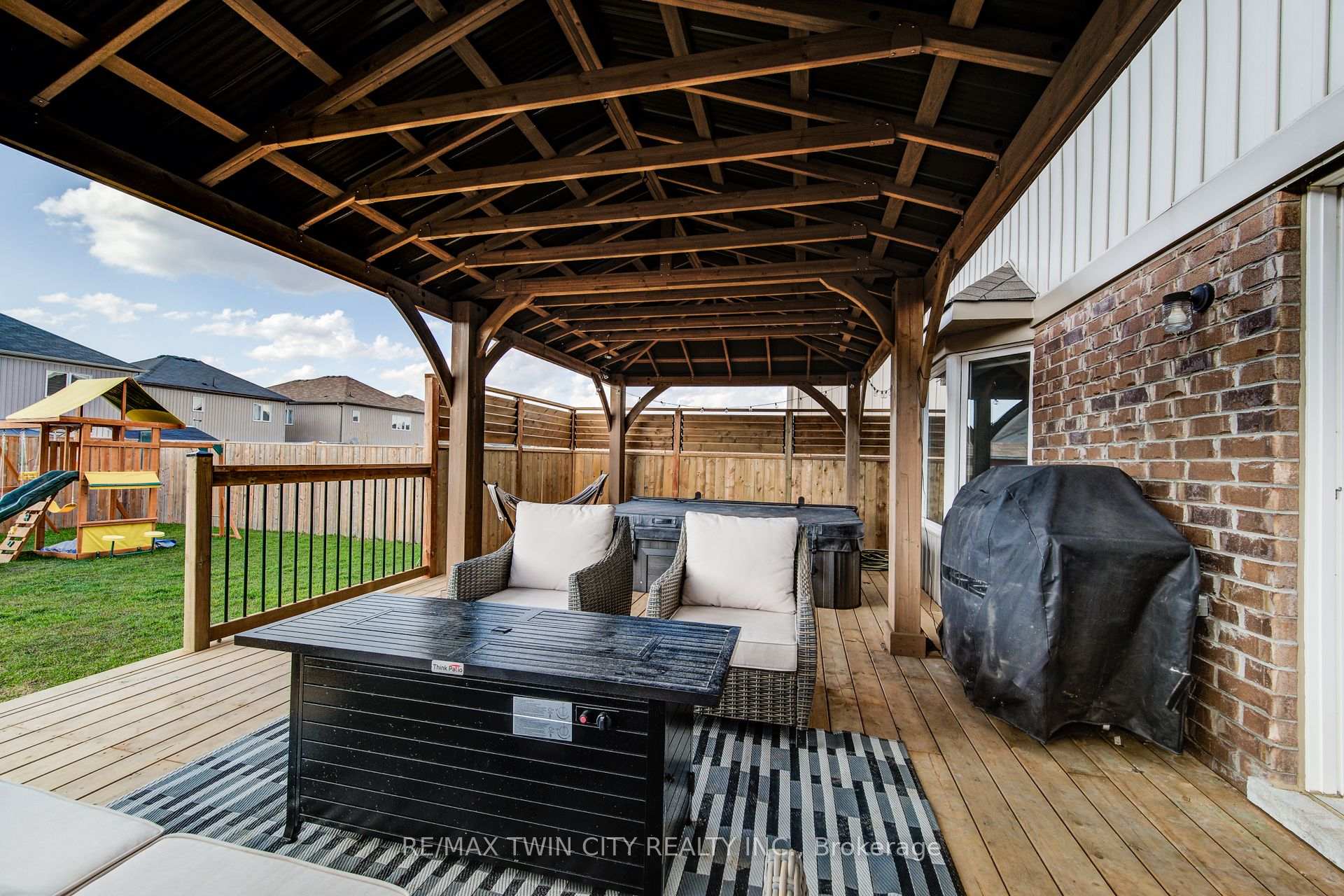 Photo 40 of 991 Hannah Avenue S, North Perth, Listowel — HOMEH