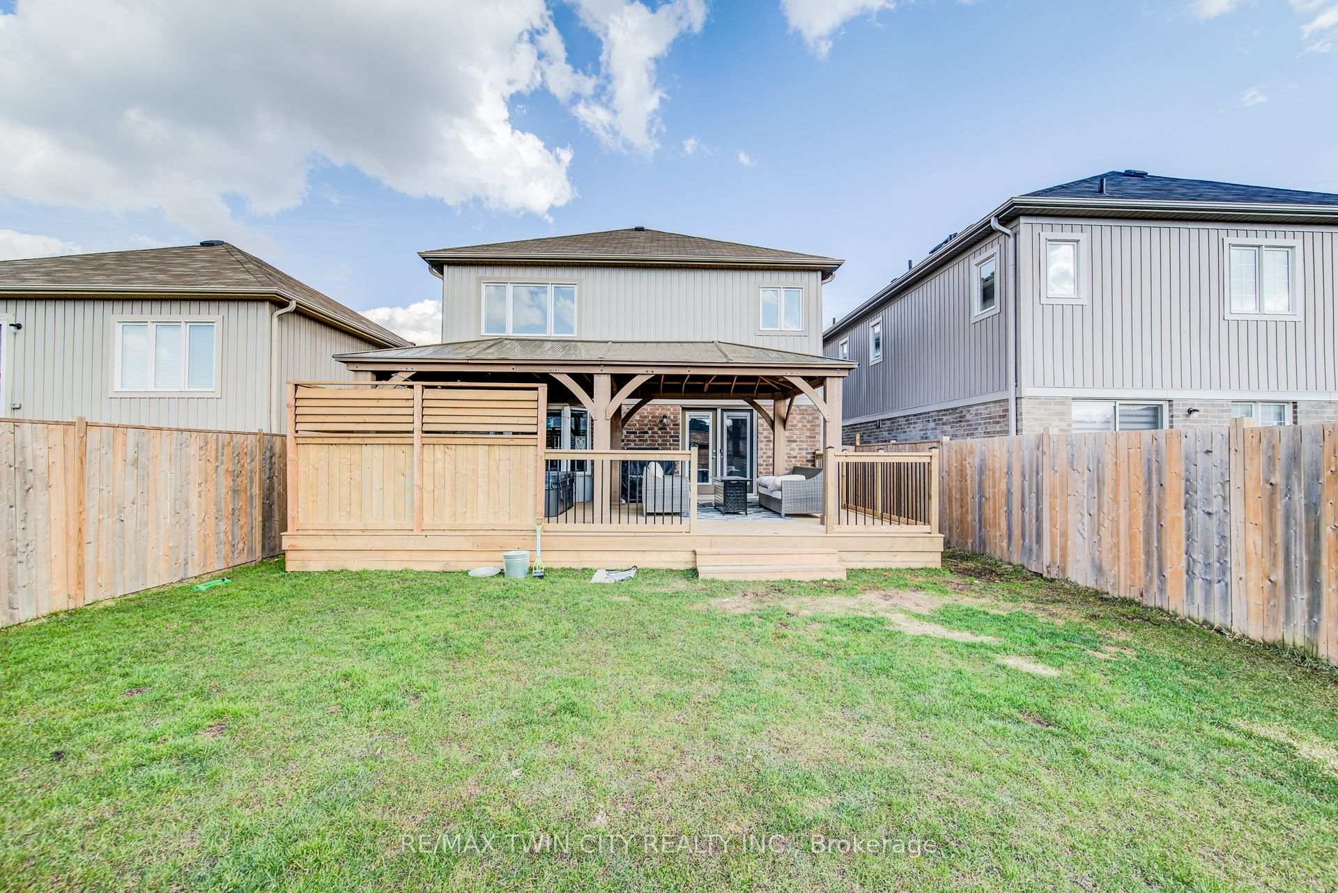 Photo 45 of 991 Hannah Avenue S, North Perth, Listowel — HOMEH