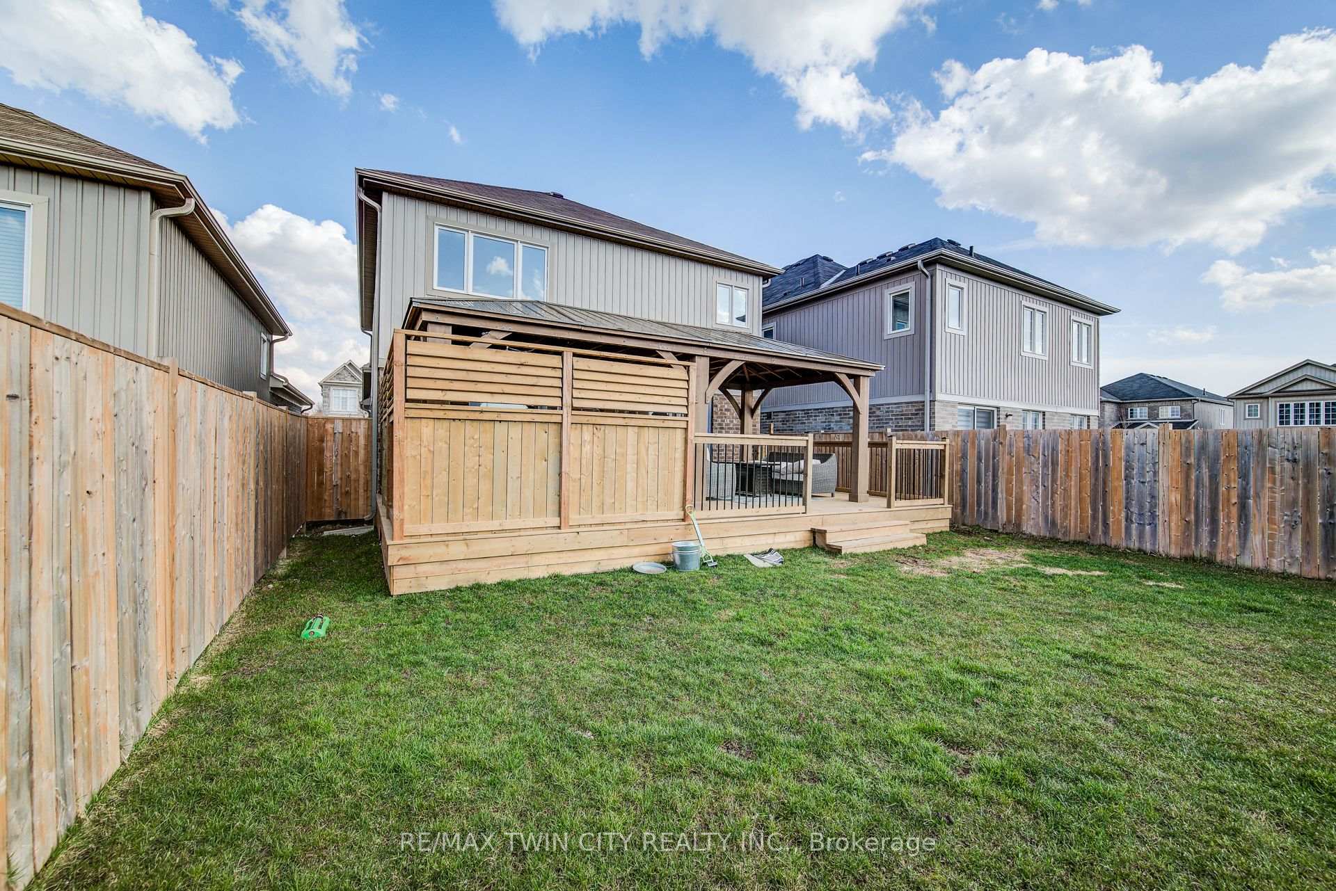Photo 46 of 991 Hannah Avenue S, North Perth, Listowel — HOMEH